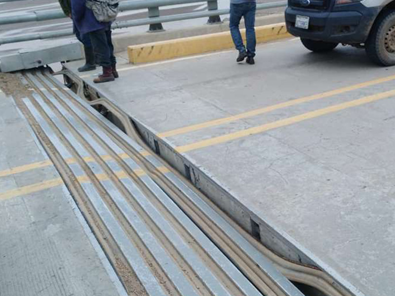 Puente Banegas, entregado hace tres a